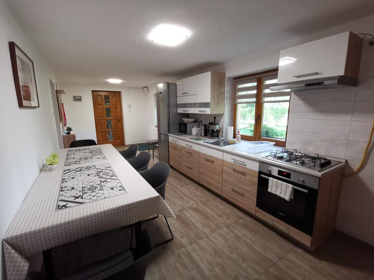 Szent Erzsébet Apartmanház Kecskemét Kültér fotó